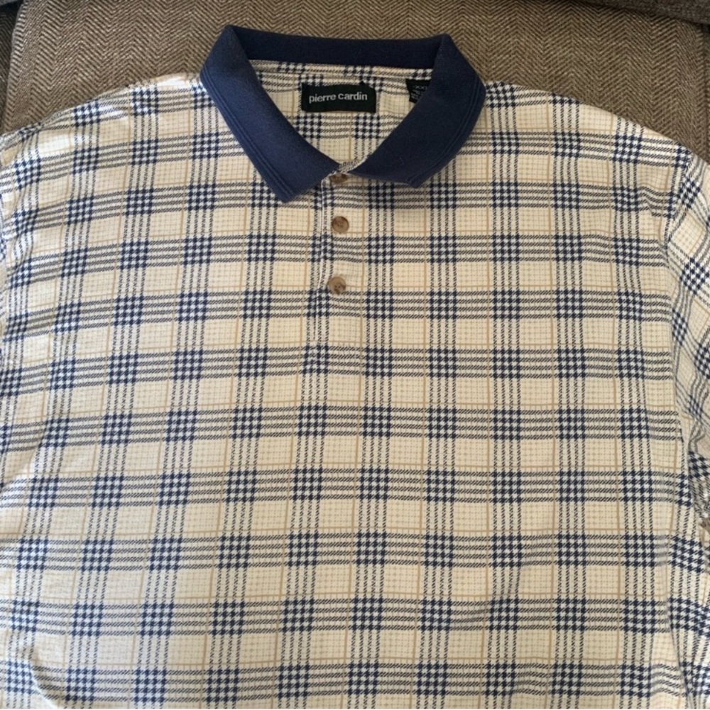 Excellent Preowned Condition Pierre Cardin Short Sleeve Polo Size XXL.